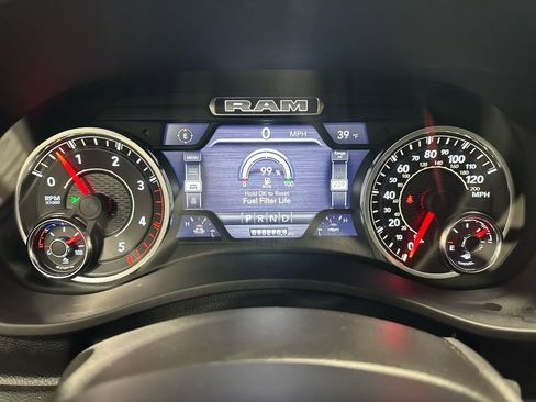 Used 2024 RAM 2500 Laramie image 24