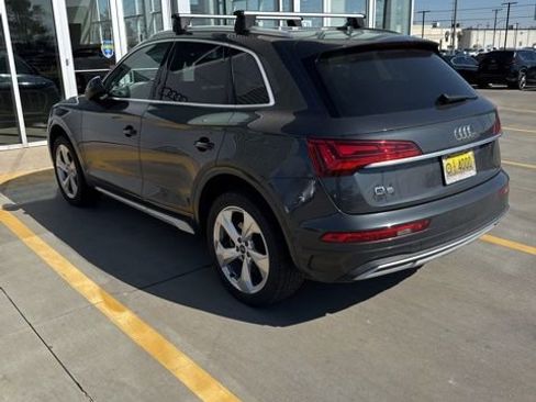 Used 2021 Audi Q5 Prestige image 3