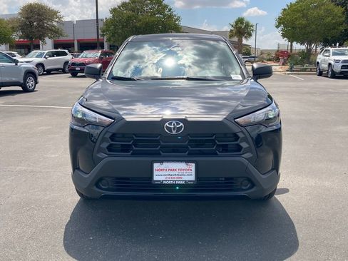 New 2026 Toyota Corolla Cross L FWD image 2