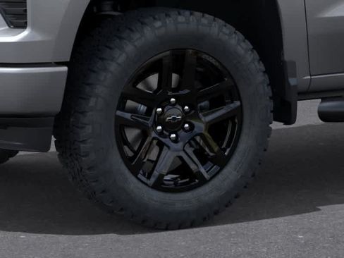 New 2026 Chevrolet Silverado 1500 Custom w/ Turbomax Blackout Package RWD image 9