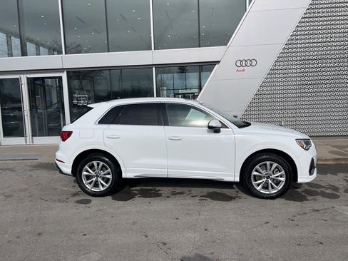 Used 2025 Audi Q3 2.0T Premium w/ Convenience Package image 18