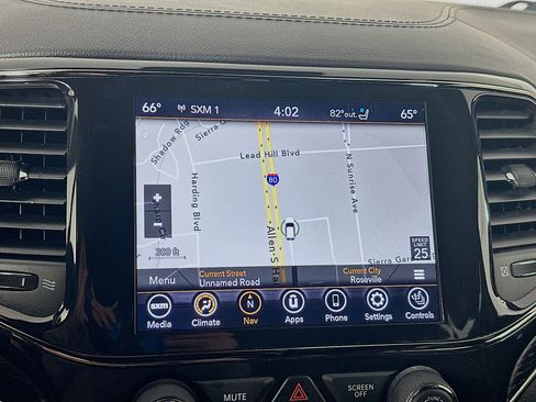 Used 2021 Jeep Grand Cherokee High Altitude AWD/4WD image 22