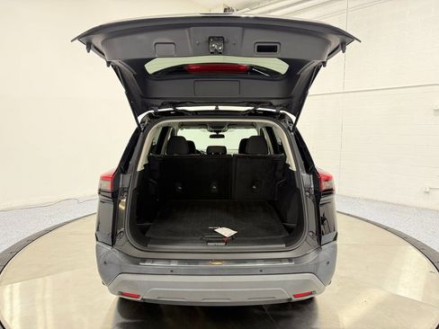 Used 2022 Nissan Rogue SV FWD image 46