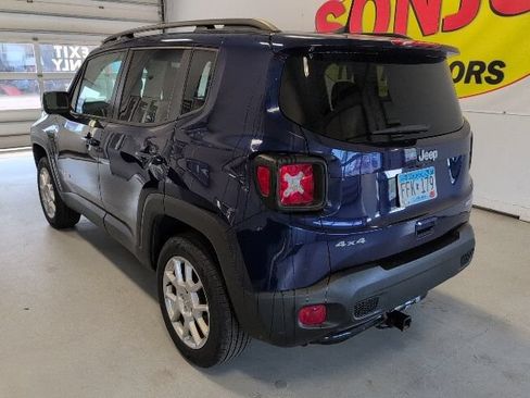 Used 2020 Jeep Renegade Latitude w/ Cold Weather Group AWD/4WD image 3