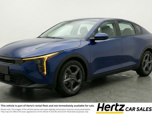 Used 2025 Kia K4 FWD image 1