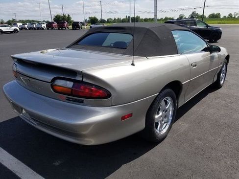 Used 1999 Chevrolet Camaro Z28 image 5