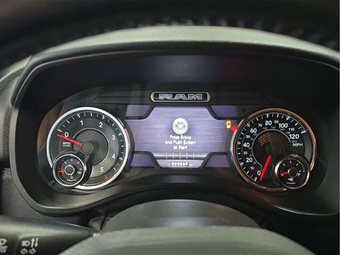 Used 2021 RAM 1500 Big Horn AWD/4WD image 10