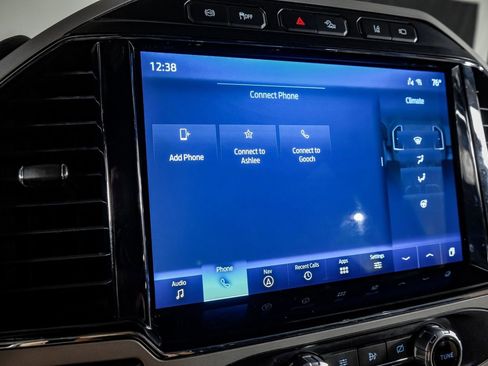 Used 2022 Ford F250 Lariat w/ Tremor Off-Road Package image 27