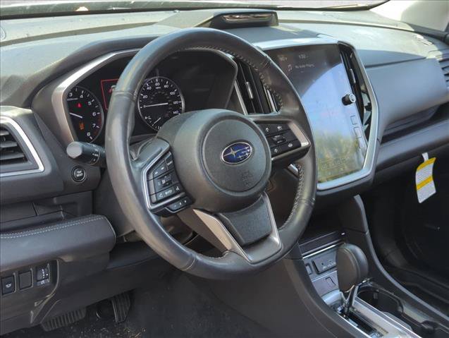 Used 2023 Subaru Ascent Touring AWD/4WD image 8