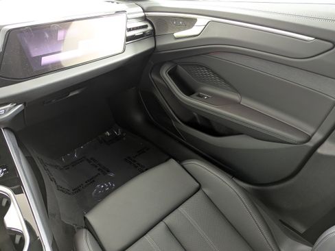 New 2026 Audi A6 Prestige image 11