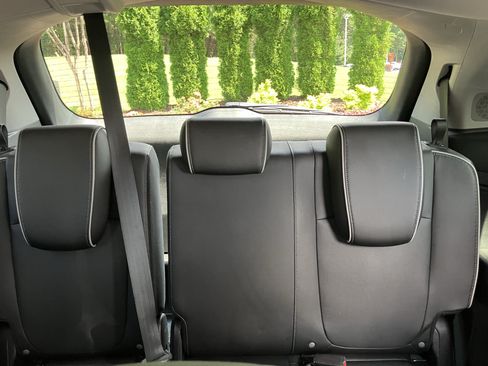 Used 2023 Honda Odyssey Elite image 35