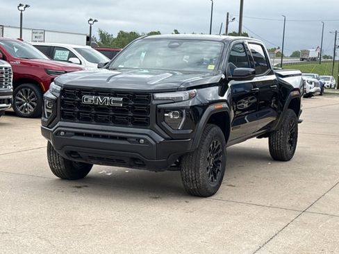 New 2026 GMC Canyon Elevation w/ Convenience Package image 13