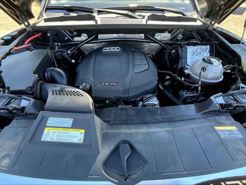 Used 2019 Audi Q5 2.0T Premium Plus w/ Premium Plus Package image 31