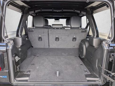 Used 2024 Jeep Wrangler High Altitude image 6