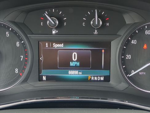Used 2018 Buick Encore Preferred AWD/4WD image 23