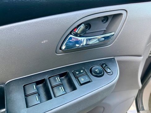 Used 2017 Honda Odyssey EX-L image 60