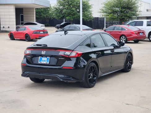 Used 2024 Honda Civic Sport image 5