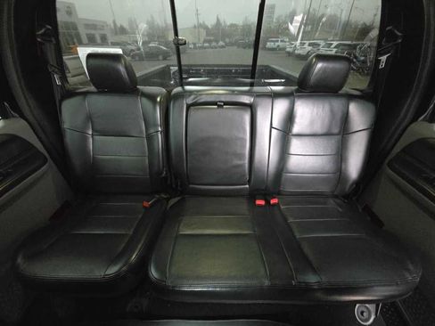 Used 2005 Ford F250 XL AWD/4WD image 18