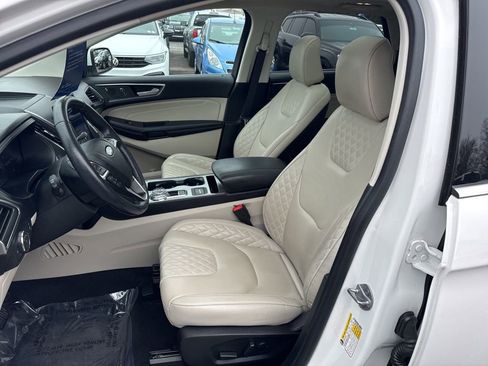 Certified 2023 Ford Edge Titanium image 14