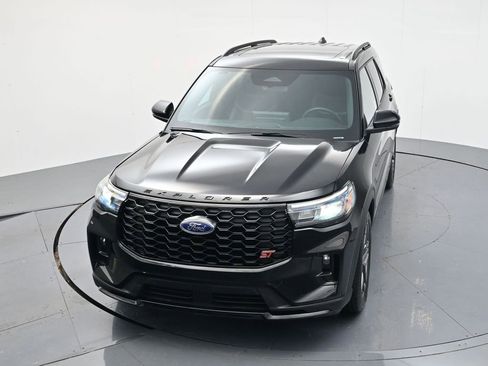Used 2025 Ford Explorer ST w/ Sun And Sound Package AWD/4WD image 36