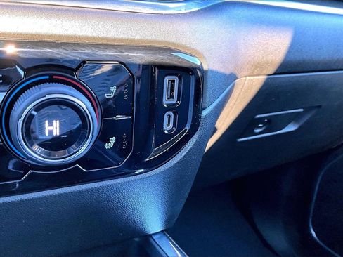 Used 2022 Chevrolet Silverado 1500 RST w/ Redline Edition image 18