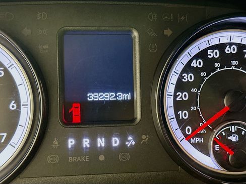 Used 2024 RAM 1500 Classic Warlock image 19