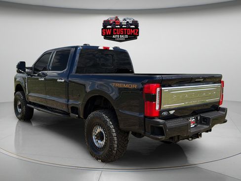 Used 2024 Ford F350 Platinum w/ Tremor Off-Road Package AWD/4WD image 5