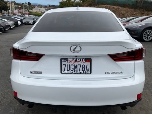 Used 2016 Lexus IS 200t w/ F Sport Package RWD image 4