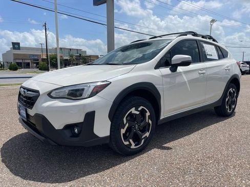 Used 2023 Subaru Crosstrek 2.5i Limited AWD/4WD image 3
