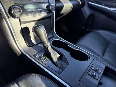 Used 2017 Toyota Camry XLE image 26