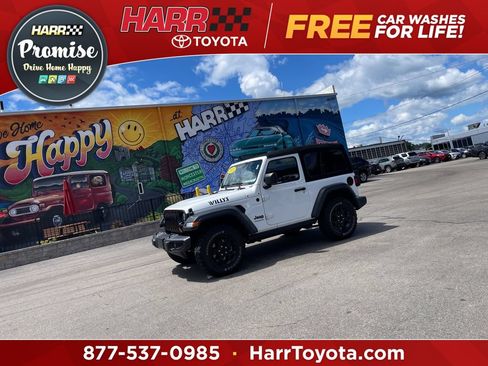 Used 2022 Jeep Wrangler Sport AWD/4WD image 1