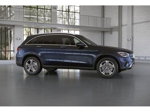 Certified 2022 Mercedes-Benz GLC 300 4MATIC image 15