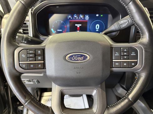 Certified 2024 Ford F250 Lariat w/ Lariat Ultimate Package image 28