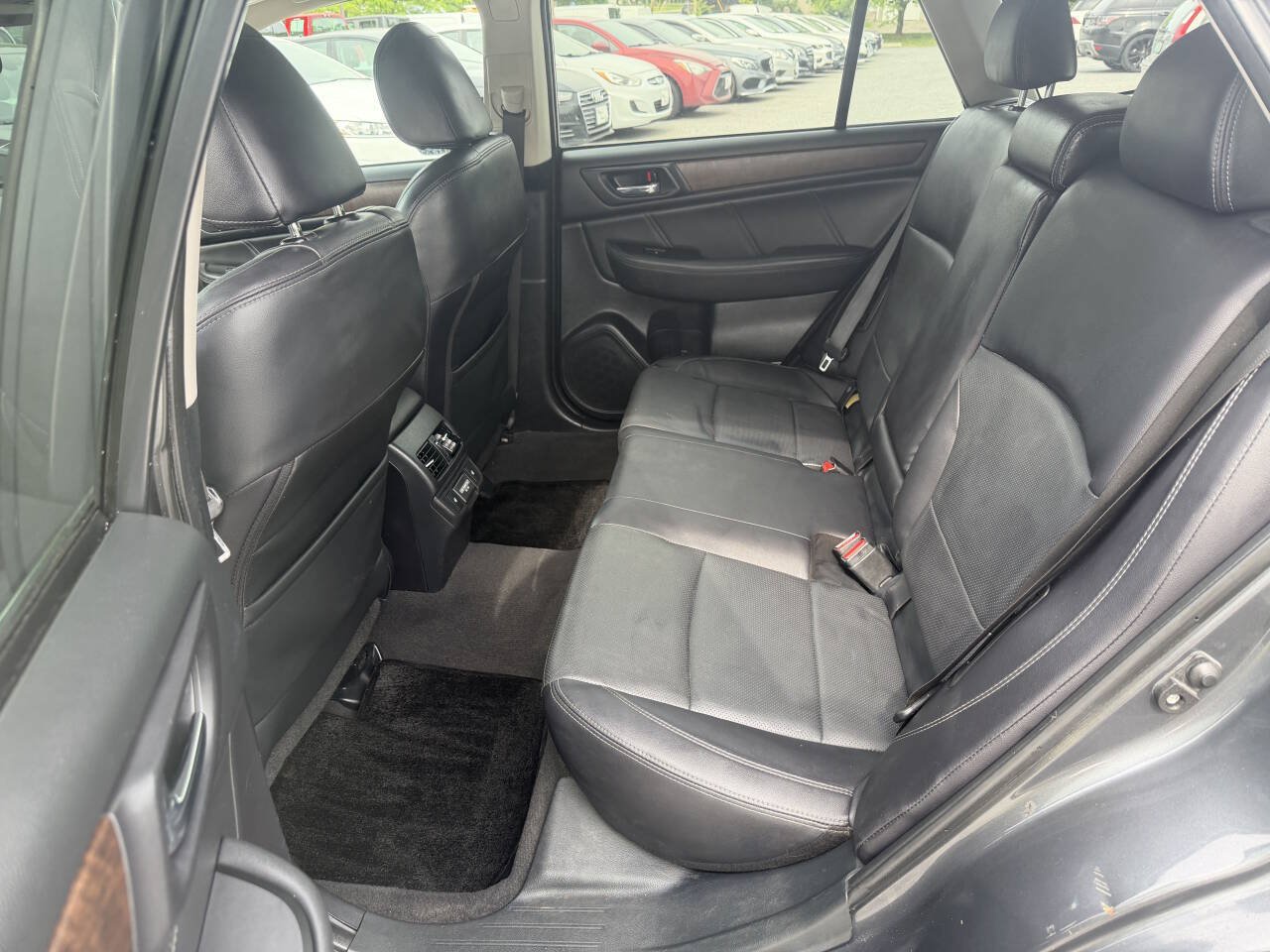 Used 2018 Subaru Outback 2.5i Limited AWD/4WD image 13