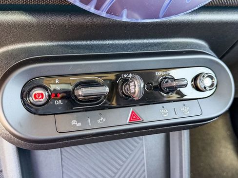 New 2026 MINI Cooper 2-Door Hardtop FWD image 20
