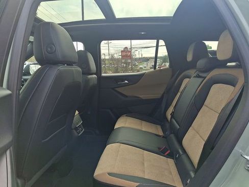 Certified 2026 Chevrolet Equinox ACTIV w/ Convenience Package III image 10