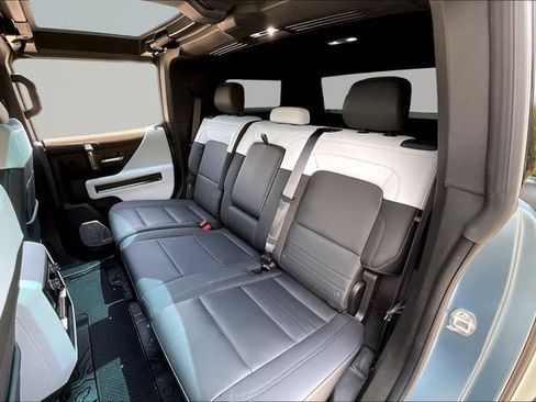 Used 2024 GMC Hummer EV 3X w/ Omega Edition AWD/4WD image 16