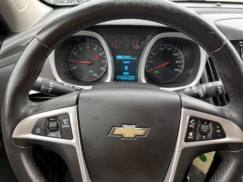 Used 2017 Chevrolet Equinox LT w/ Convenience Package FWD image 18