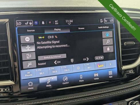 Used 2025 Chrysler Pacifica Select FWD image 20