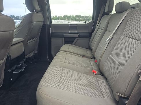 Used 2018 Ford F150 XLT w/ Equipment Group 302A Luxury AWD/4WD image 15
