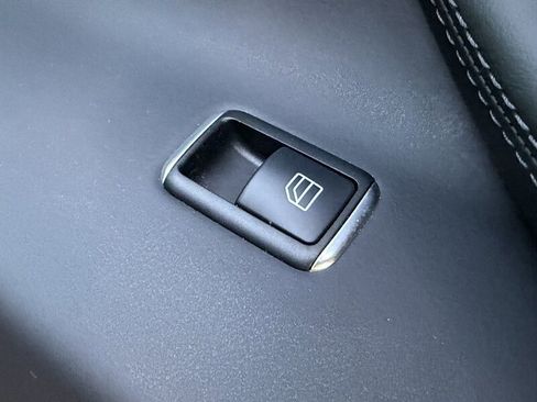 Used 2017 Tesla Model X P100D image 59