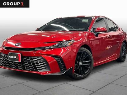 Used 2025 Toyota Camry SE w/ Convenience Package