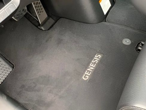 Used 2023 Genesis GV60 Performance AWD/4WD image 12