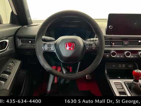 Used 2025 Honda Civic Type R image 12