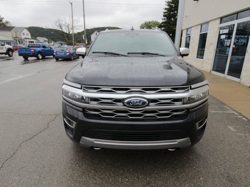 Used 2023 Ford Expedition Max Platinum image 9