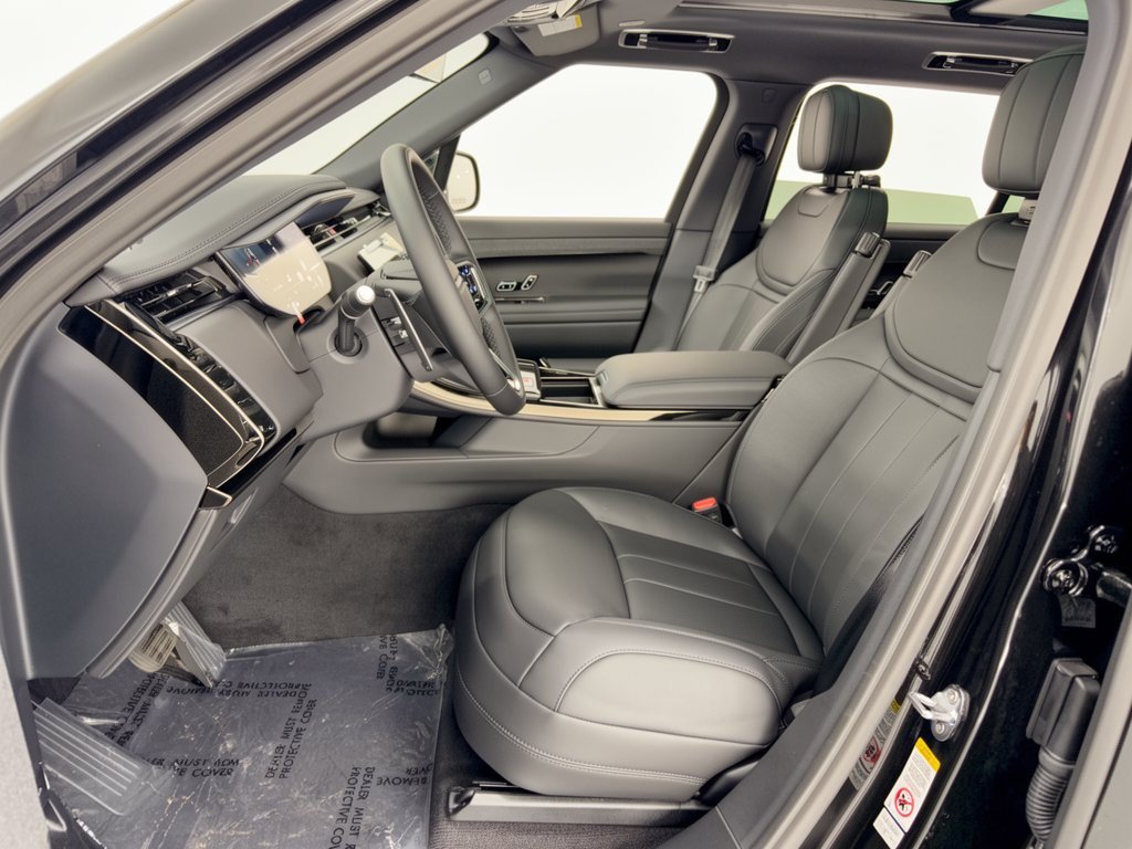 New 2027 Land Rover Range Rover Sport SE AWD/4WD image 5