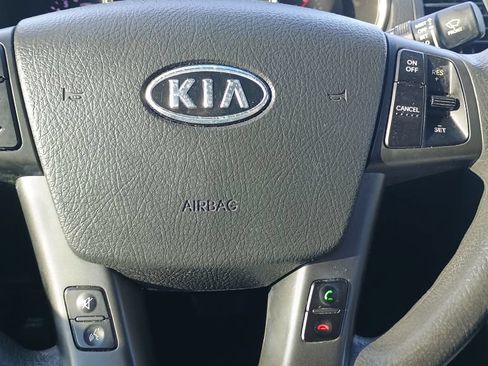 Used 2012 Kia Sorento LX w/ Convenience Pkg FWD image 8