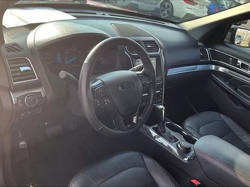 Used 2018 Ford Explorer Sport w/ Equipment Group 401A image 13