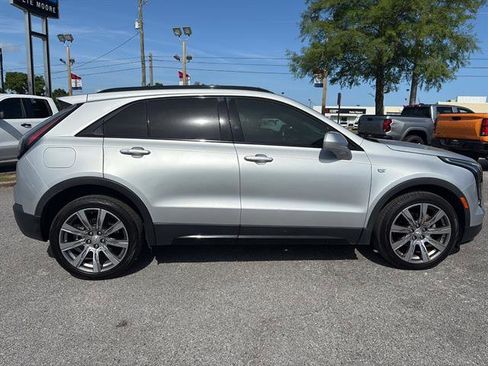 Used 2019 Cadillac XT4 Sport FWD image 4