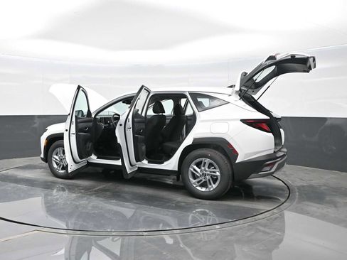 New 2026 Hyundai Tucson SE image 31